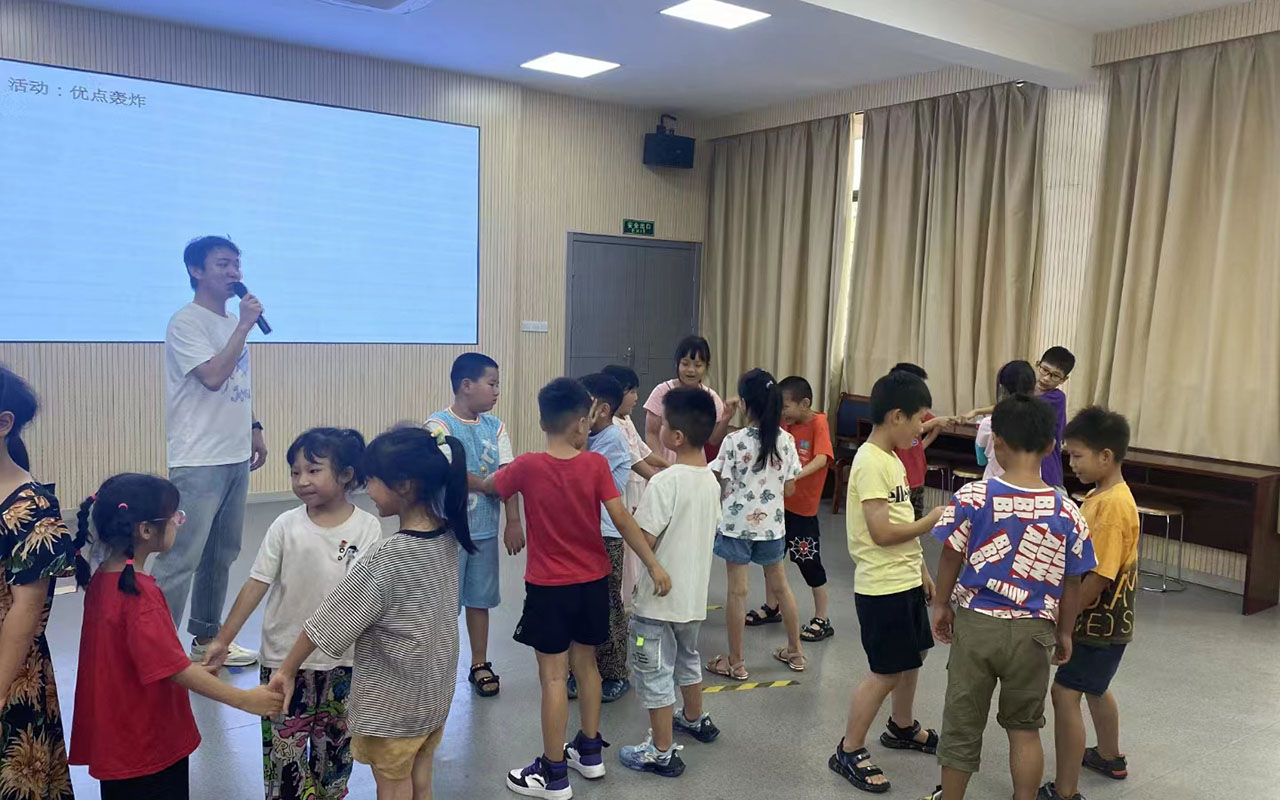 宁都龙观乡中心学校